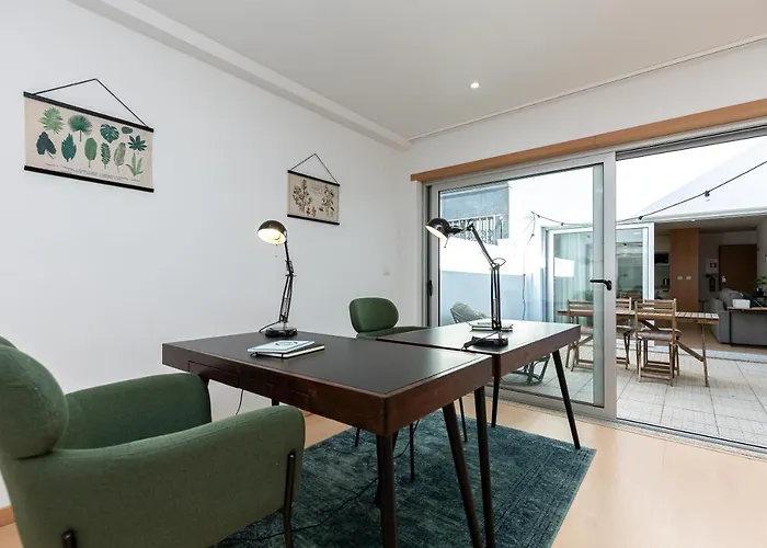 Feel Corporate Housing Marques 아파트