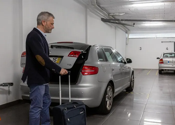 Feel Corporate Housing Marques *